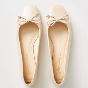Guilhermina Anthropologie Leather Square Toe Ballet Flats in ivory size 7